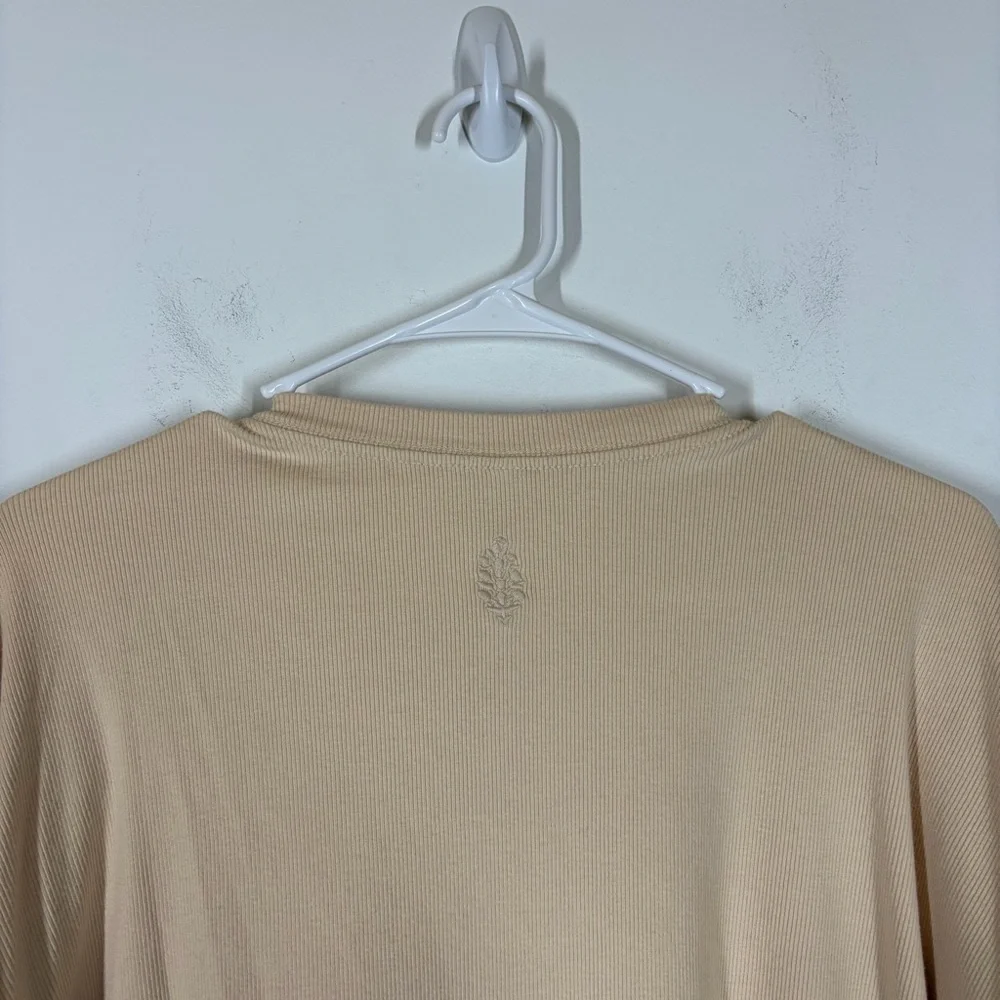 Free People Flow State Layer Long Sleeve Tee Size Small